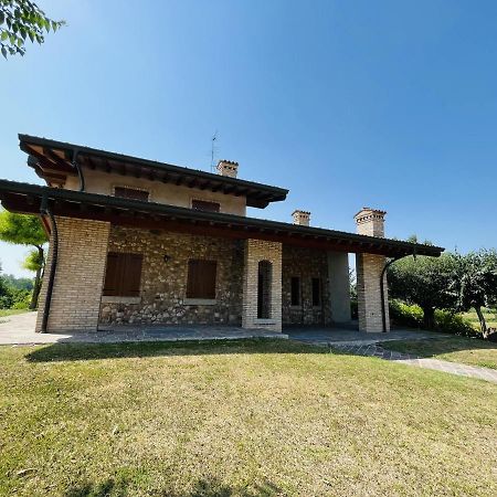 Il Borgo Fra I Laghi Villa Монцамбано Екстериор снимка